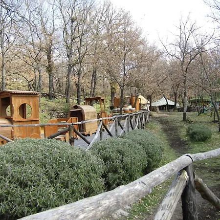 Boscoscuro Farm stay *